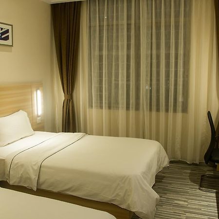 Denise Hotel Apartment Canton Chambre photo